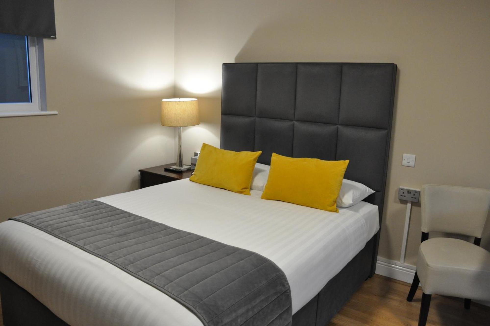 Hotel Nap Inn Барнет Экстерьер фото